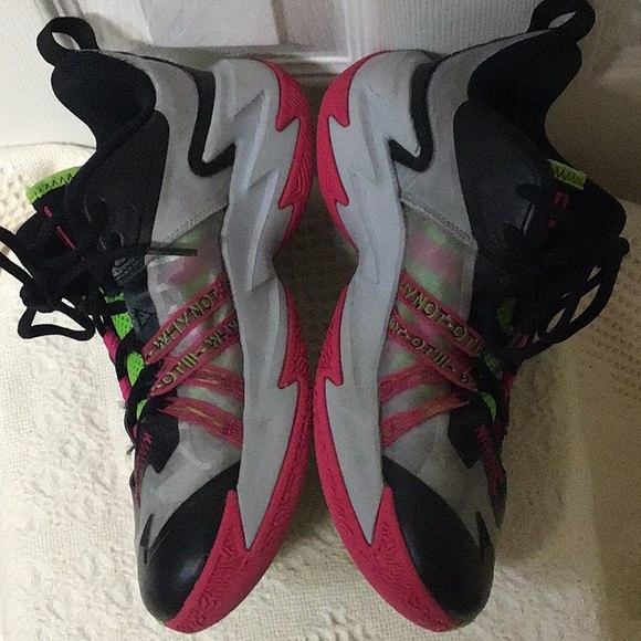 JORDAN WHY NOT TENNIES SIZE 6Y - Picture 5 of 9